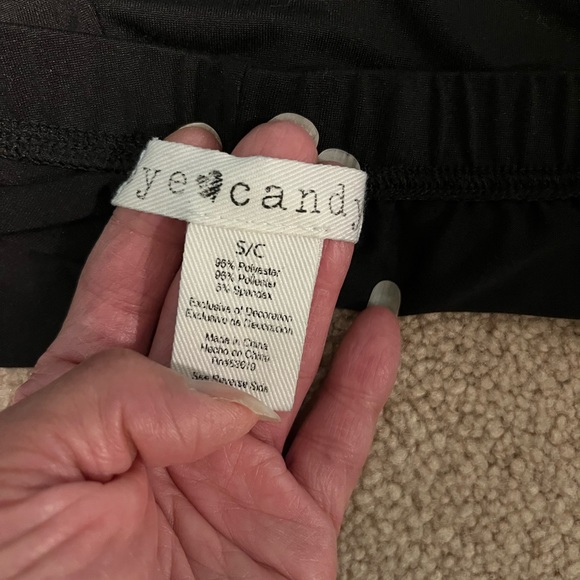 Eye Candy Leggings - Picture 3 of 4